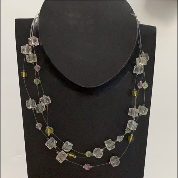 Bundle 4 Necklaces - Picture 2 of 5